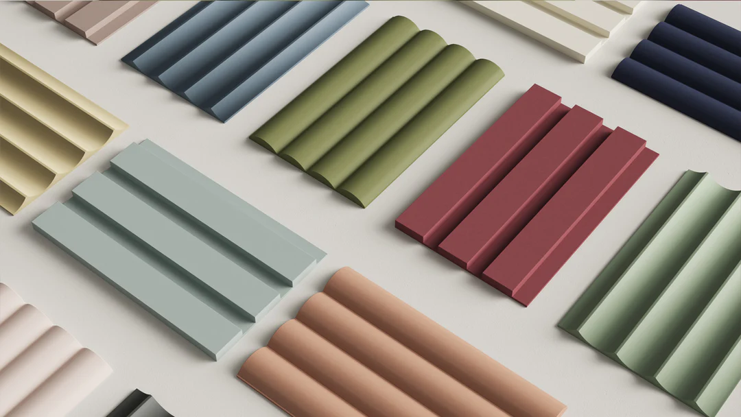 https://www.chenhongwood.com/rollable-flexible-white-primed-vertical-fluted-mdf-wall-panel-product/