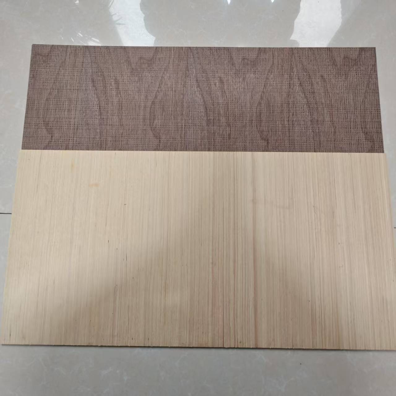 textured-walnut-and-oak-plywood-contrast