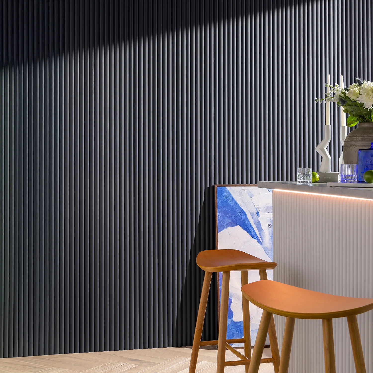 https://www.chenhongwood.com/roll-up-flexible-white-primed-mdf-wall-panel-product/