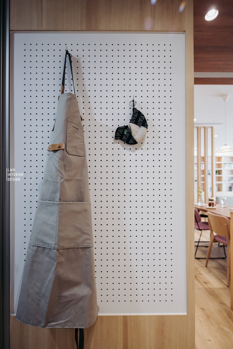 https://www.chenhongwood.com/mdf-pegboard/