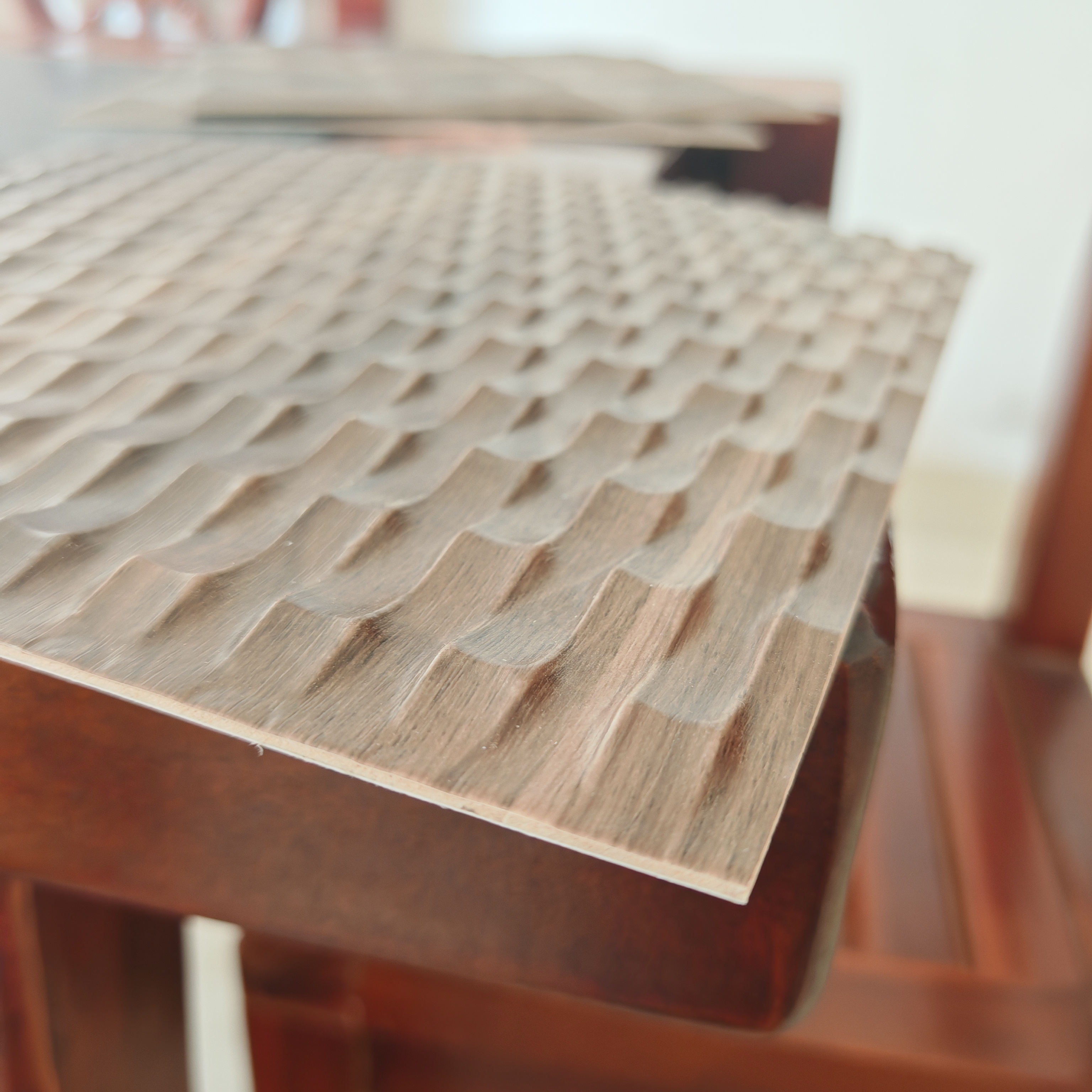Precision Carved Wave Pattern Texture