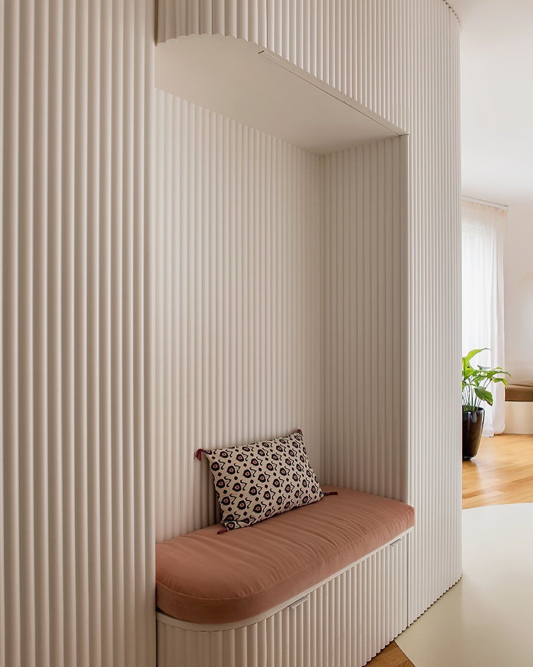White primer MDF wall panel (6)