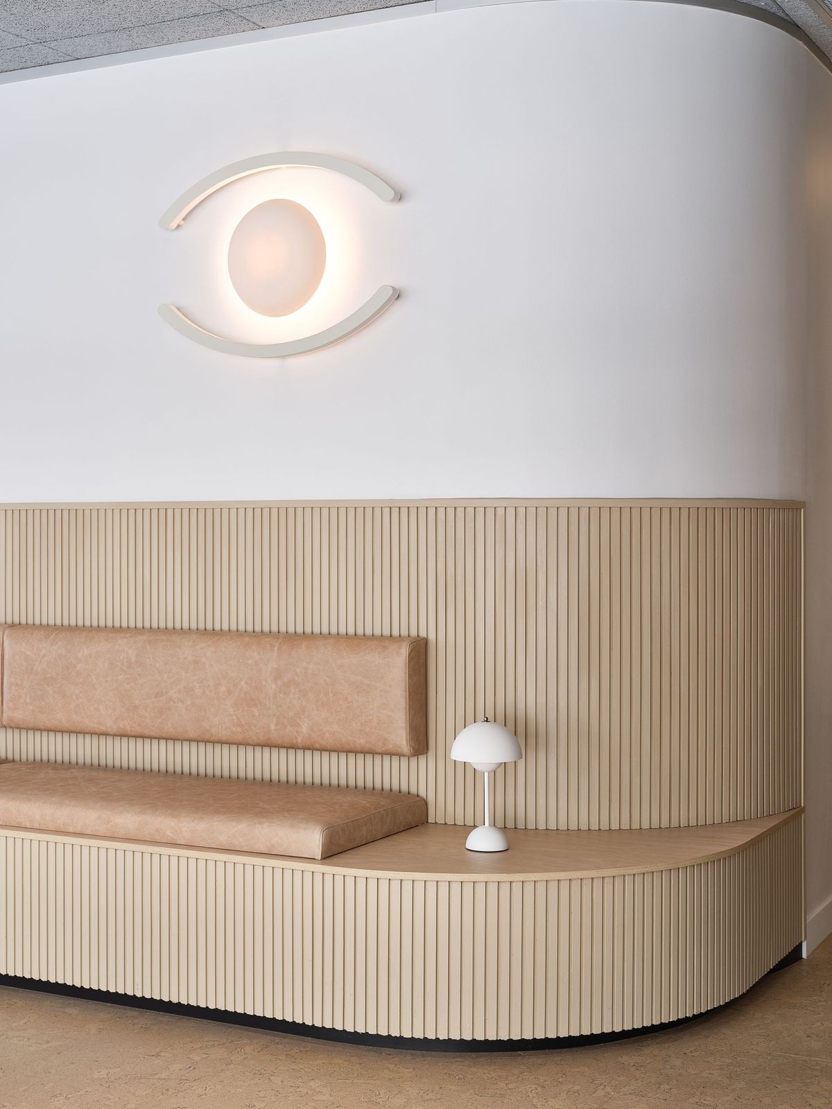 https://www.chenhongwood.com/interior-decorative-flexible-mdf-wood-wall-panel-fluted-for-room-panels-product/