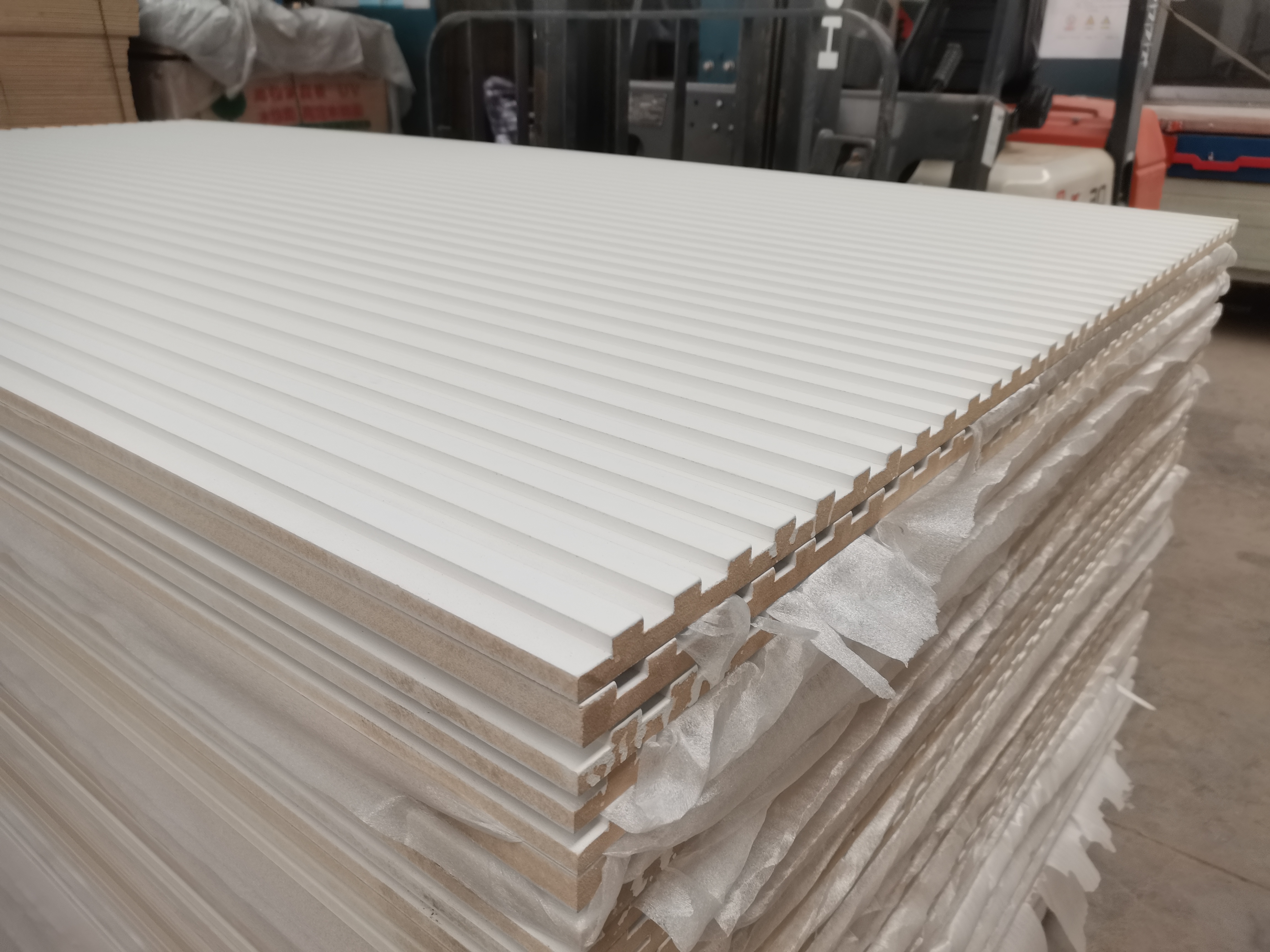 white primer painting flexible wall panel (5)